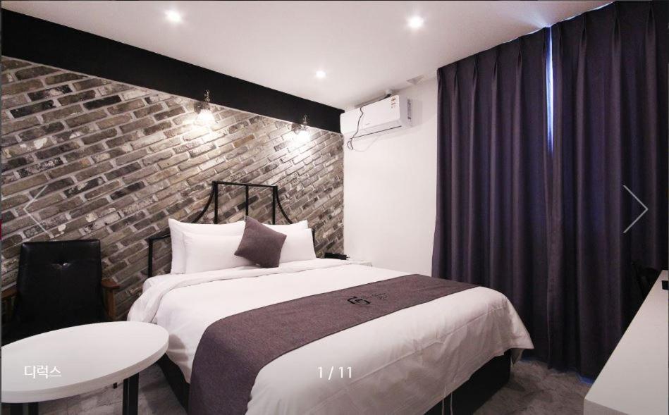 Gray Motel Pohang Exterior foto
